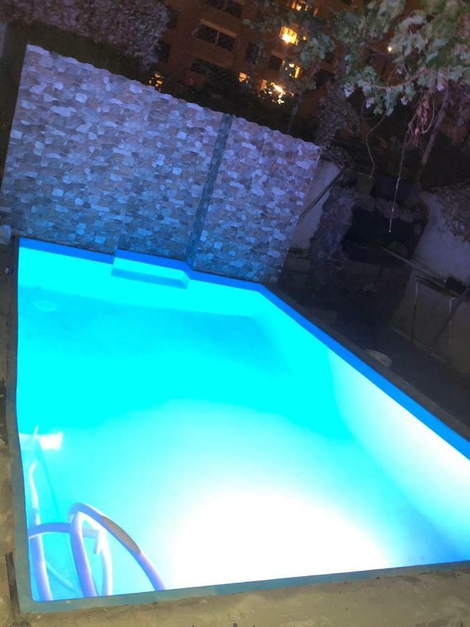 Elross Hotel 예레반 외부 사진